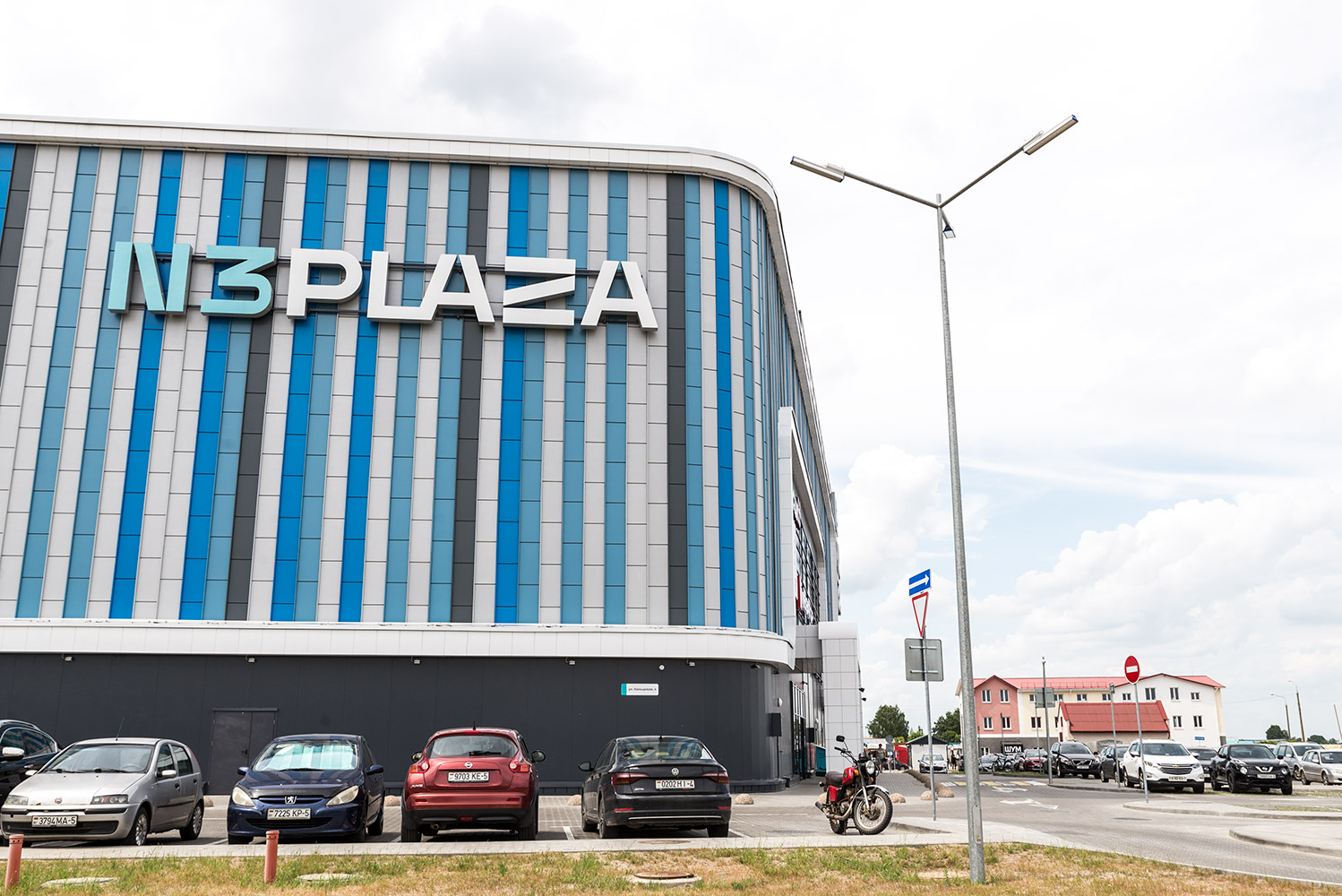 ТРЦ N3 PLAZA - Светильники, щитовое оборудование производства ЗАО  